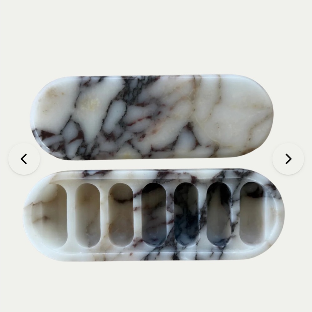 Lauren Elizabeth Marble Pill Box